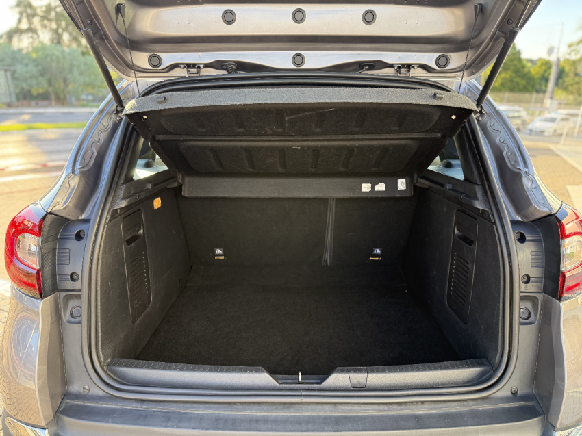 renault captur 1.6 16v sce flex bose x-tronic 4p automatico 20208