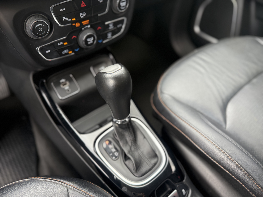 compass limited 4x2 2.0 16v at6 2018/201913