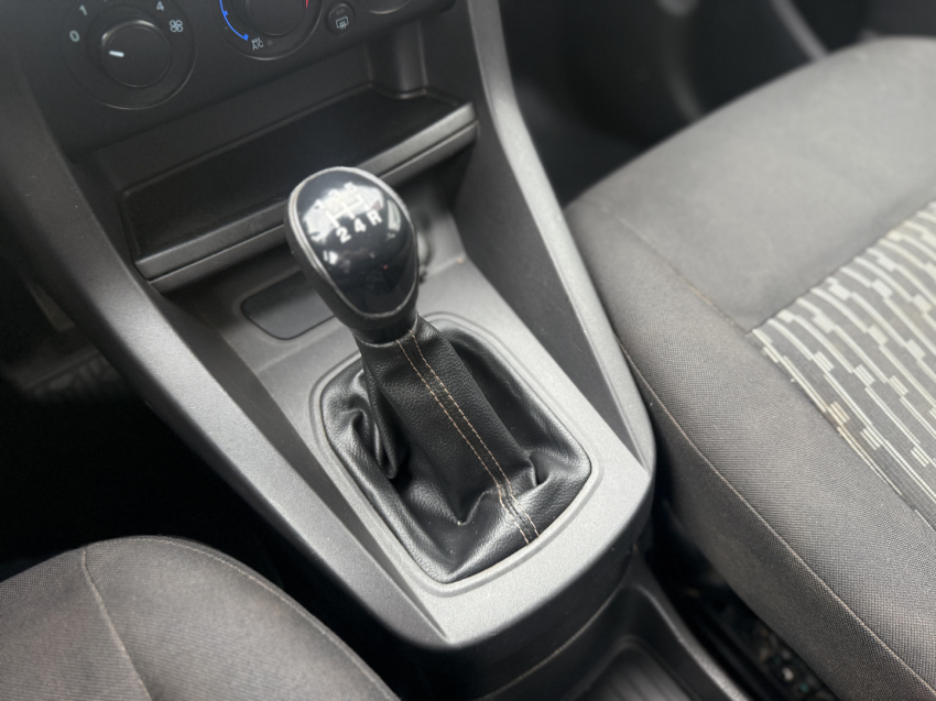 ford ka 1.0 ti-vct flex se plus sedan manual 4p 202013