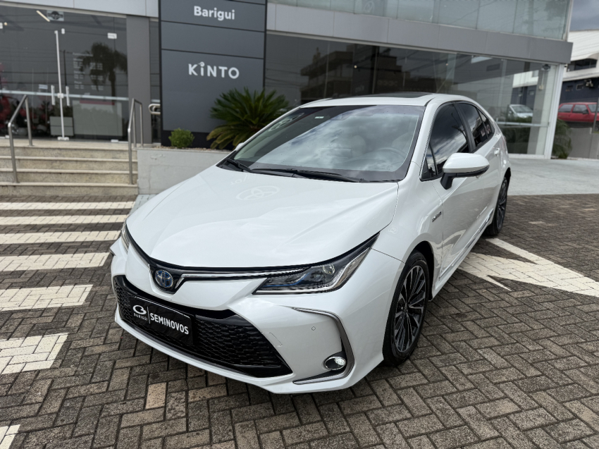 toyota corolla 1.8 hibrido automatico 20243