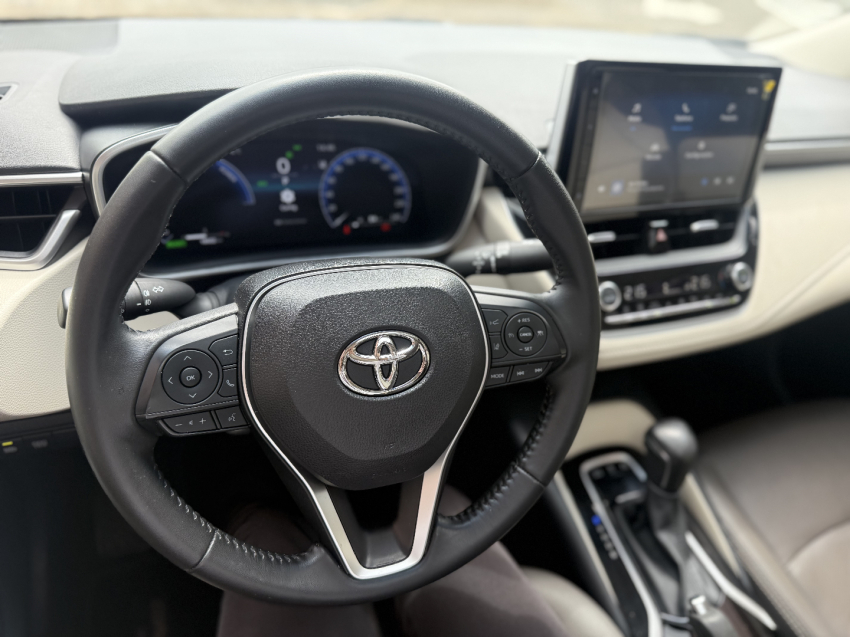toyota corolla 1.8 hibrido automatico 202412