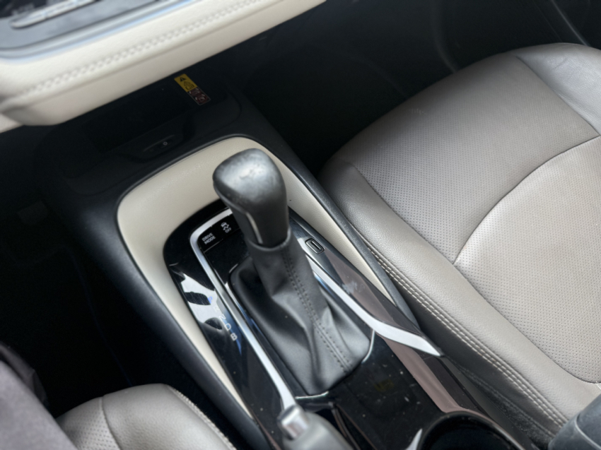 toyota corolla 1.8 hibrido automatico 202416