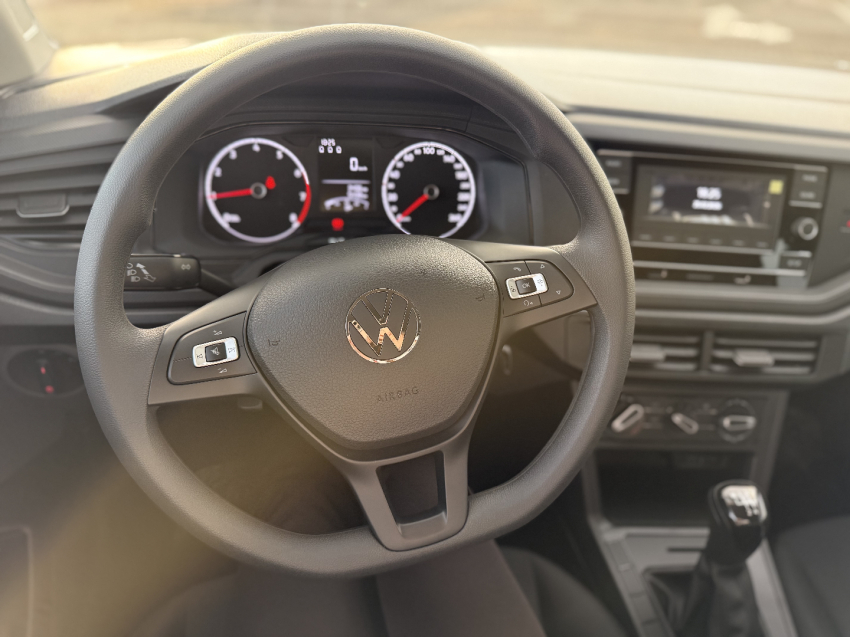 volkswagen polo 1.0 flex manual 202613