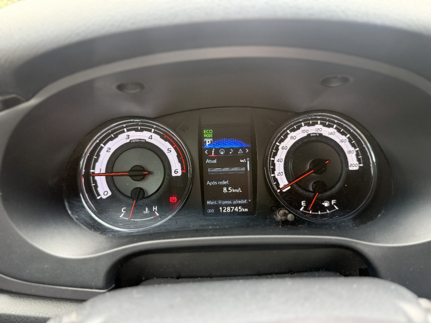 toyota hilux 2.8 srx 4x4 cd 16v diesel 4p automatico 202013