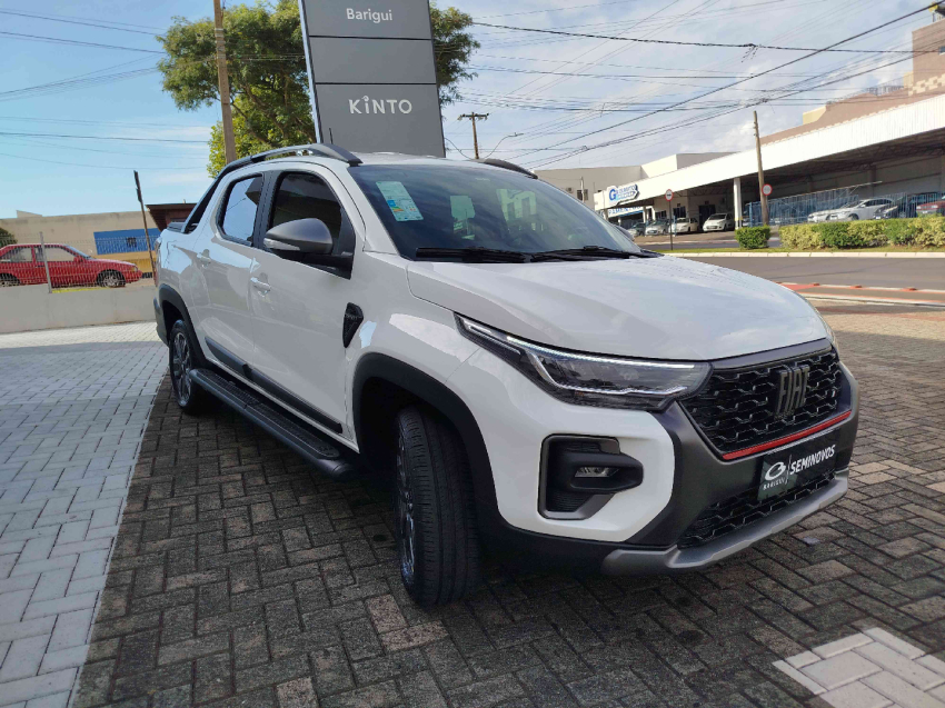 fiat strada 1.0 turbo 200 flex ultra cd cvt 4p automatico 2026