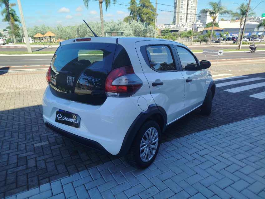 fiat mobi 1.0 evo flex like. manual 4p 20226