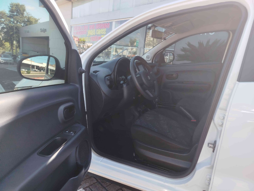 fiat mobi 1.0 evo flex like. manual 4p 20229