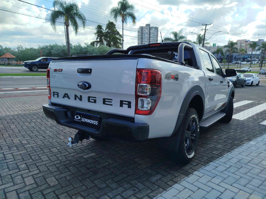 ford ranger 3.2 fx4 4x4 cd 20v diesel 4p automatico 20235