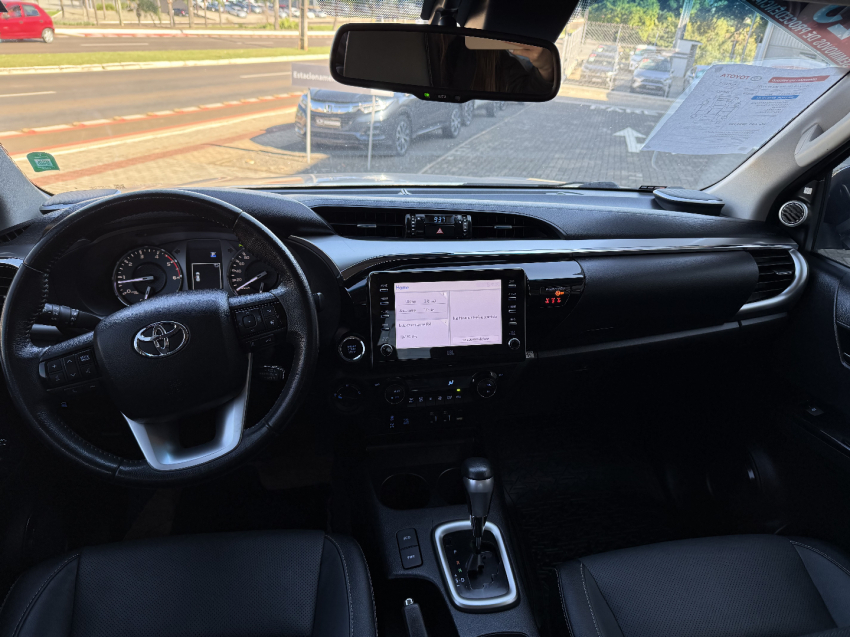 toyota hilux 2.8 d-4d turbo diesel cd srx 4x4 automatico 4p 20238