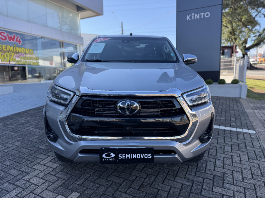 toyota hilux 2.8 d-4d turbo diesel cd srx 4x4 automatico 4p 20231