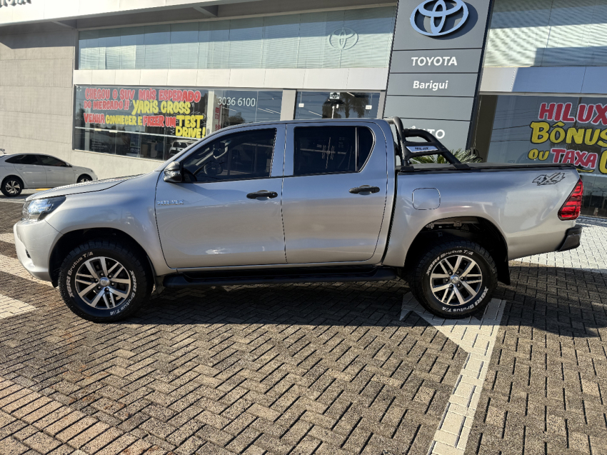 toyota hilux 2.8 narrow 4x4 cd 16v diesel 4p manual 20193