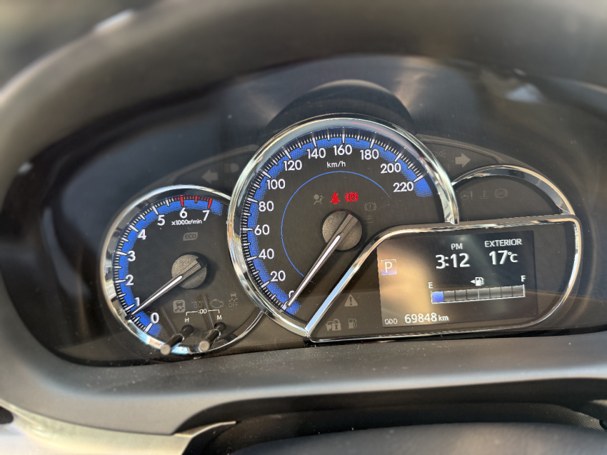 toyota yaris 1.5 16v flex xls multidrive 4p automatico 20197