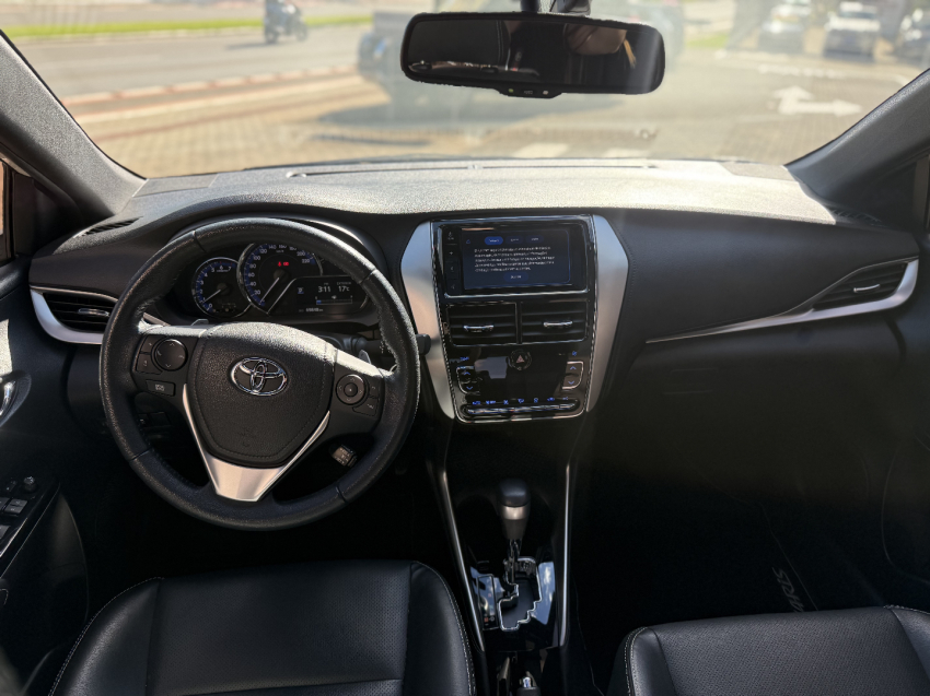 toyota yaris 1.5 16v flex xls multidrive 4p automatico 20195