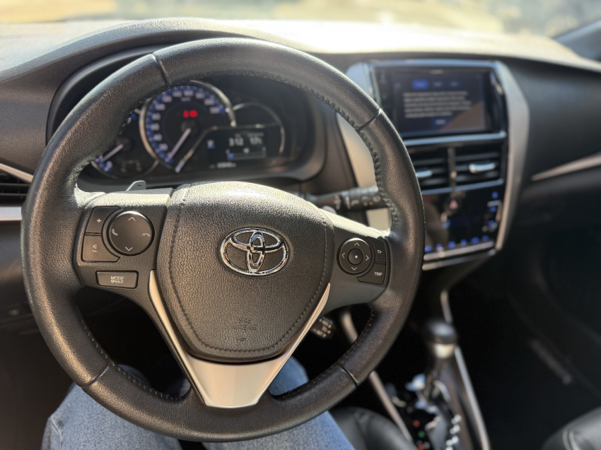 toyota yaris 1.5 16v flex xls multidrive 4p automatico 201910
