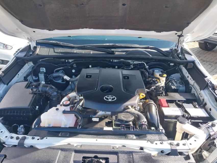 toyota hilux sw4 2.8 d-4d turbo diesel diamond 7l 4x4 automatico 4p 202417