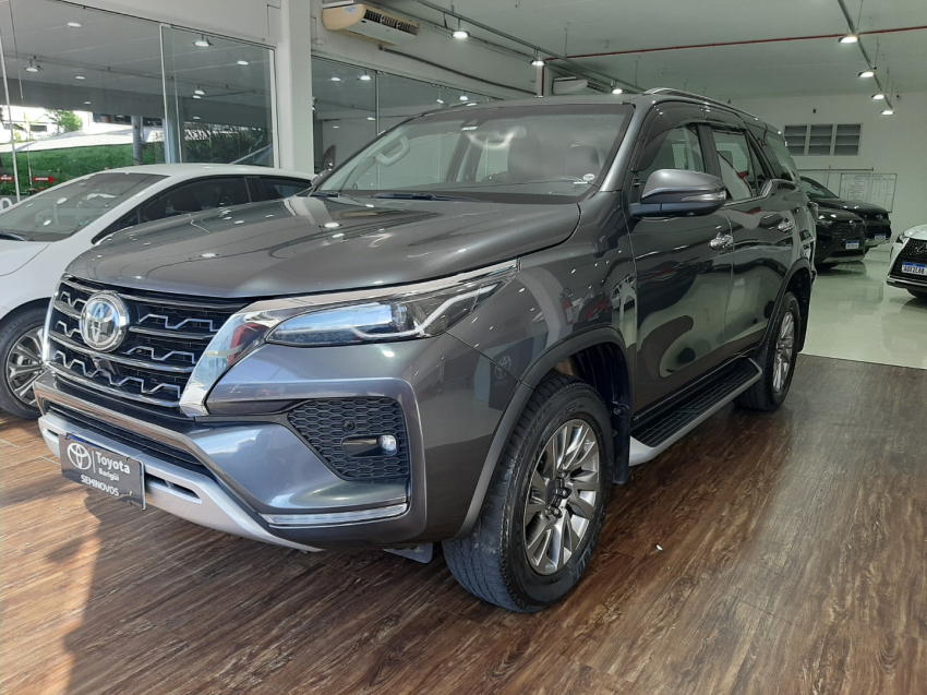 sw4 srx 2.8 diesel1