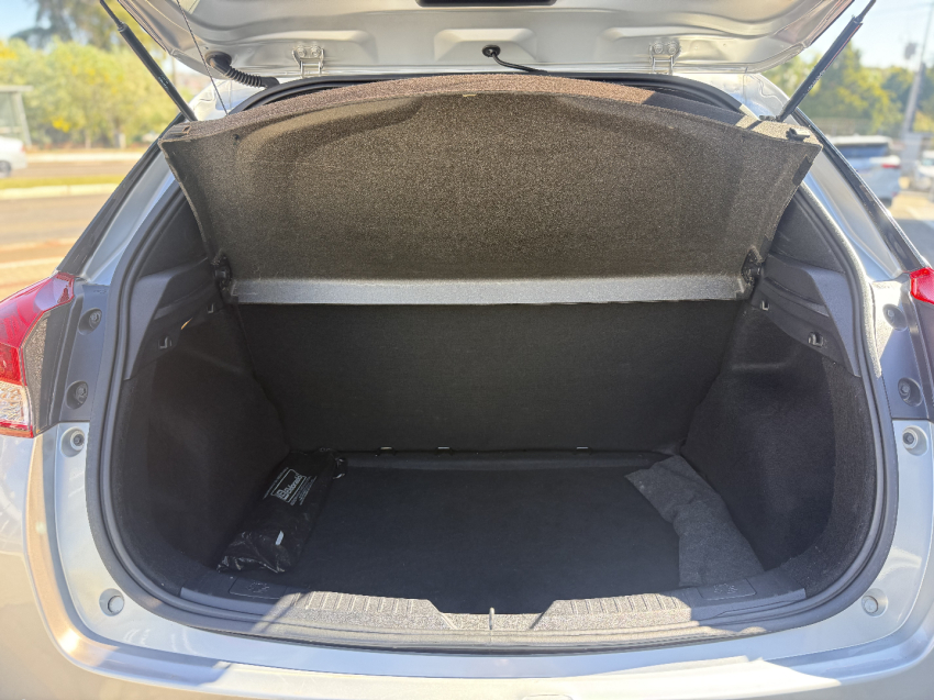 toyota yaris 1.3 16v flex xl manual 4p 20198