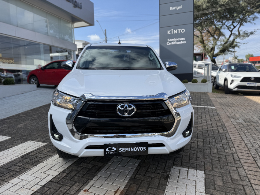 toyota hilux 2.8 d-4d turbo diesel cd srv 4x4 automatico 4p 20221