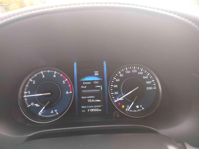 toyota hilux sw4 2.8 d-4d turbo diesel srx 7l 4x4 automatico 4p 202412