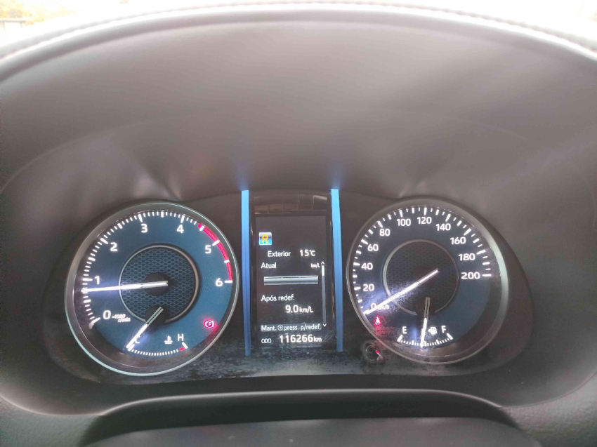 toyota hilux sw4 2.8 d-4d turbo diesel srx 4x4 automatico 4p 202112