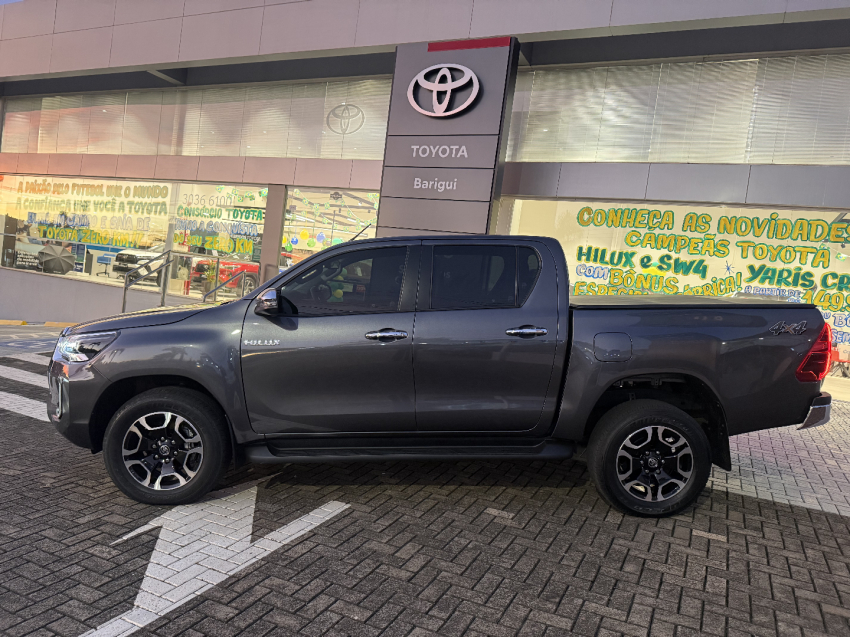 toyota hilux 2.8 d-4d turbo diesel cd srv 4x4 automatico 4p 20253