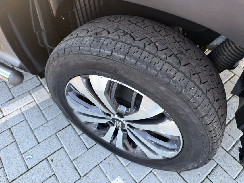 fiat toro 2.0 16v turbo diesel volcano 4wd at9 4p automatico 202215