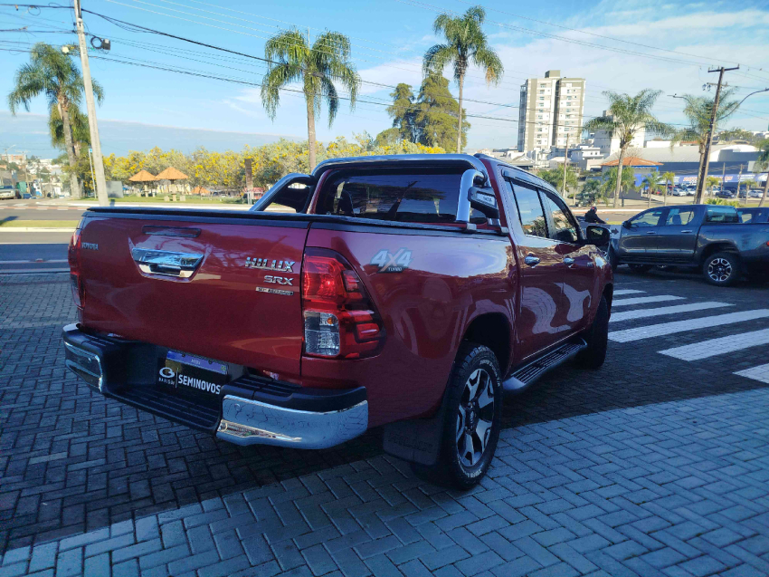 toyota hilux 2.8 srx 4x4 cd 16v diesel 4p automatico 20205