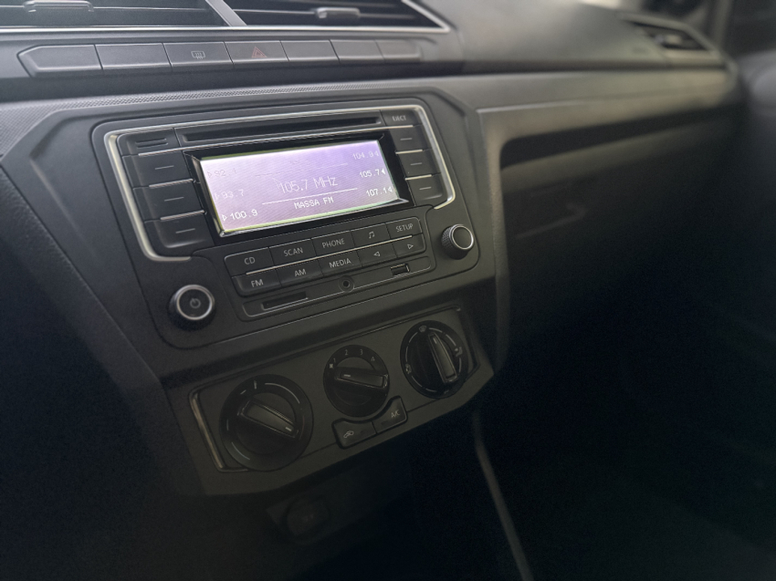 volkswagen voyage 1.6 msi totalflex 4p manual flex 202111