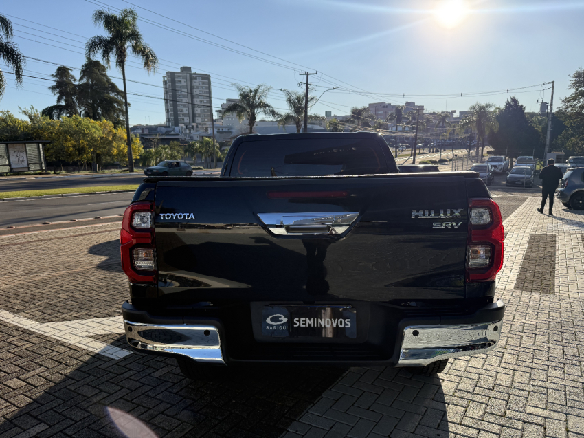 toyota hilux 2.8 d-4d turbo diesel cd srv 4x4 automatico 4p 20247