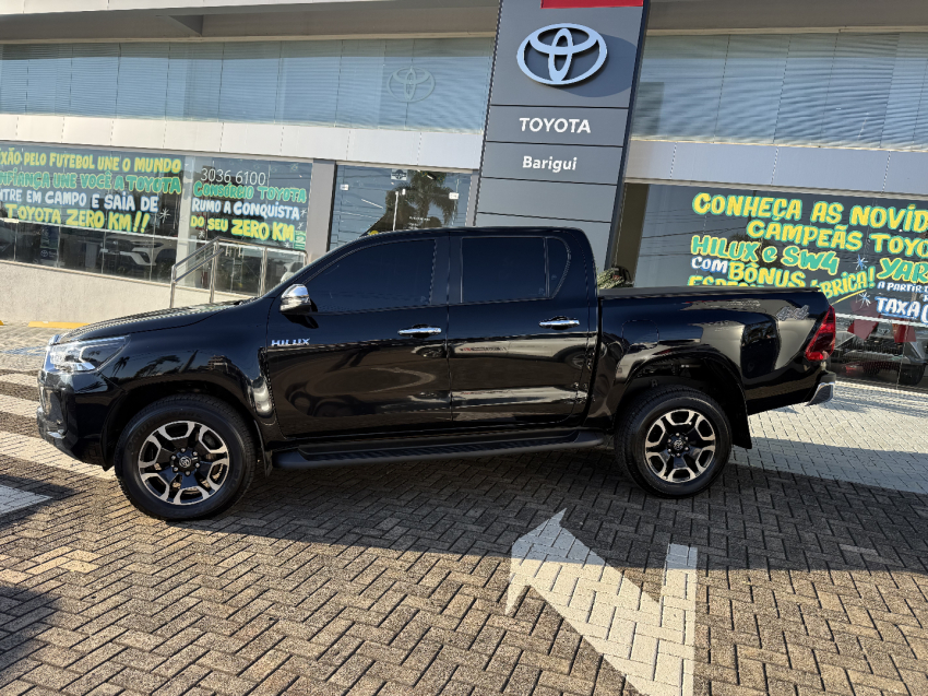 toyota hilux 2.8 d-4d turbo diesel cd srv 4x4 automatico 4p 20243