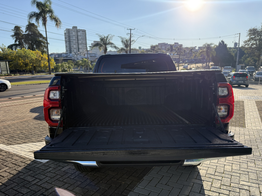 toyota hilux 2.8 d-4d turbo diesel cd srv 4x4 automatico 4p 20249