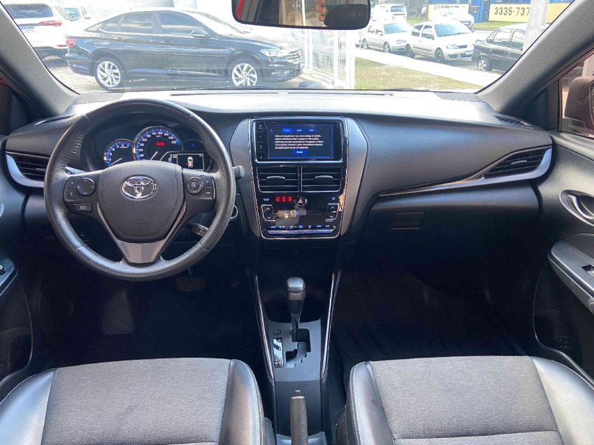 toyota yaris 1.5 16v flex xs multidrive 4p automatico 20248