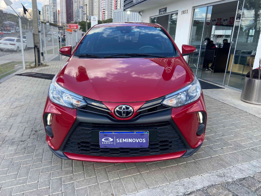 toyota yaris 1.5 16v flex xs multidrive 4p automatico 20242