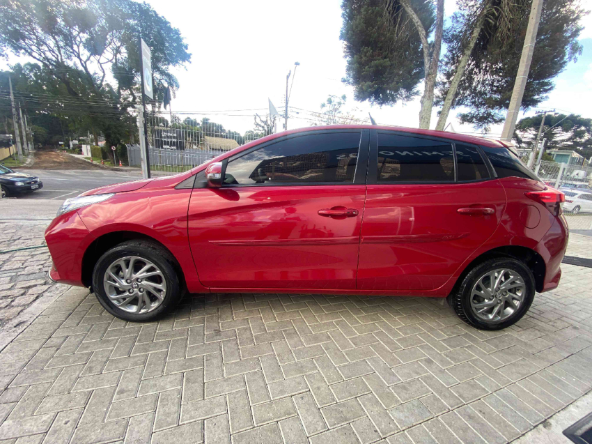 toyota yaris 1.5 16v flex xs multidrive 4p automatico 20247