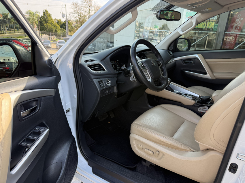 mitsubishi pajero sport 2.4 16v mivec turbo diesel hpe-s awd automatico 4p 202412