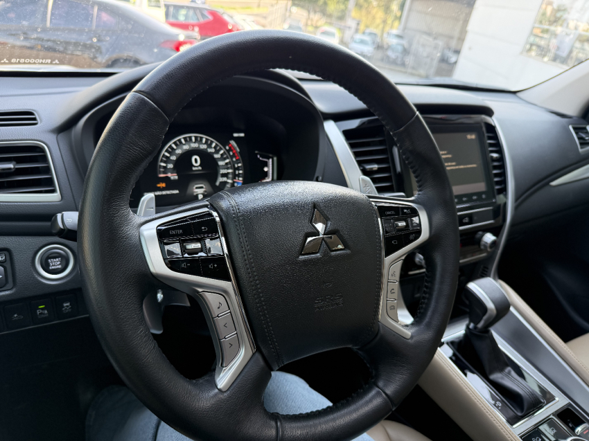 mitsubishi pajero sport 2.4 16v mivec turbo diesel hpe-s awd automatico 4p 202416