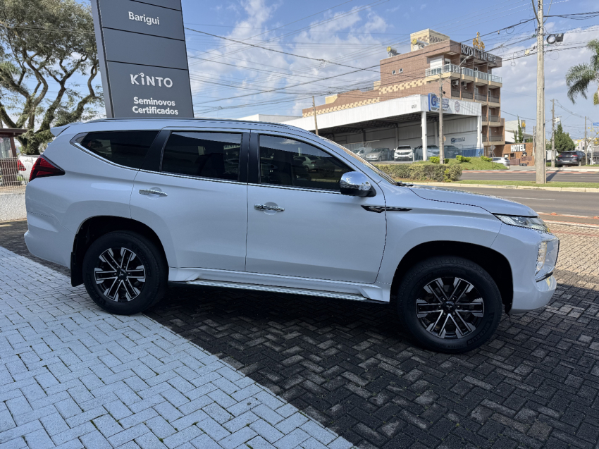 mitsubishi pajero sport 2.4 16v mivec turbo diesel hpe-s awd automatico 4p 20244