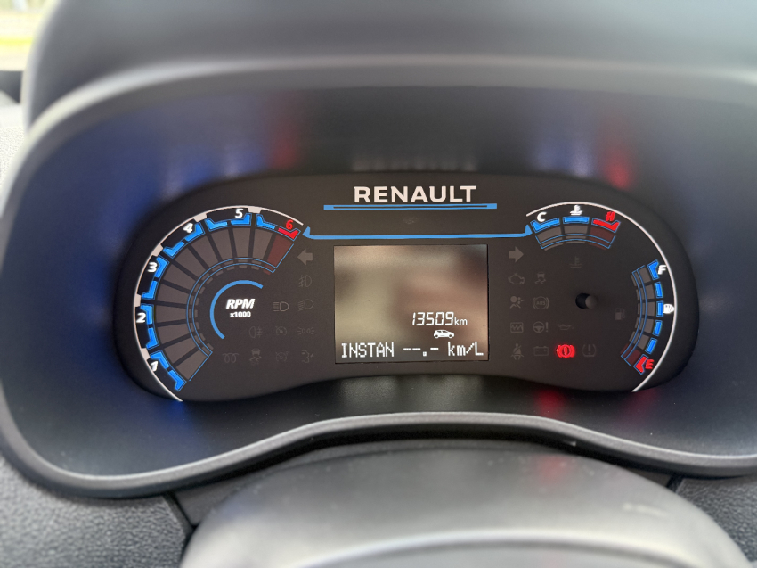 renault kwid 1.0 12v sce flex outsider manual 4p 202612