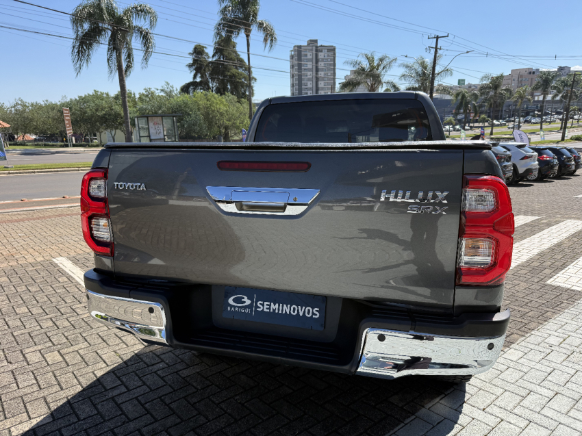 toyota hilux 2.8 d-4d turbo diesel cd srx 4x4 automatico 4p 20236