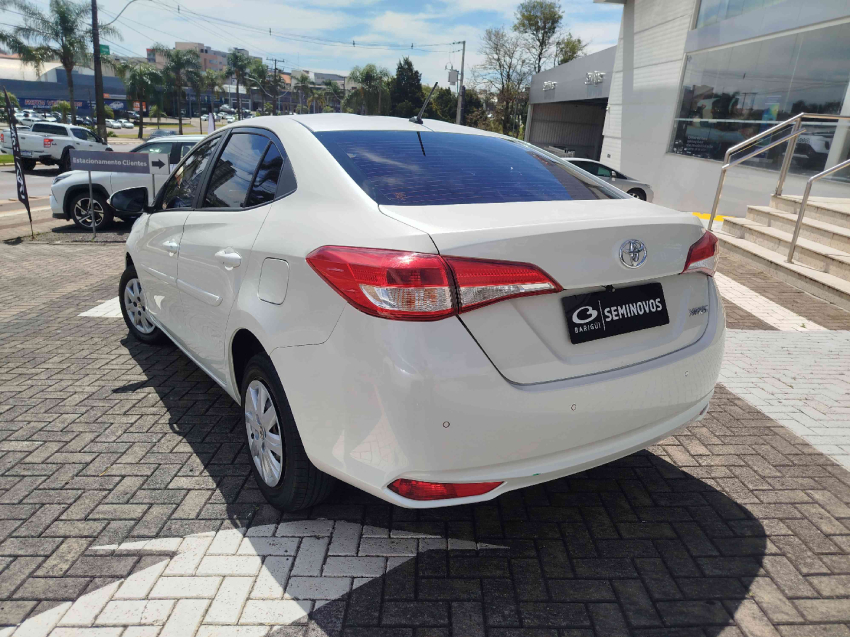 toyota yaris 1.5 16v flex sedan xl live multidrive 4p automatico 20203
