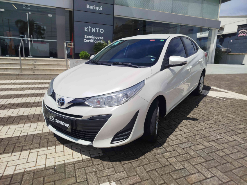 toyota yaris 1.5 16v flex sedan xl live multidrive 4p automatico 20202
