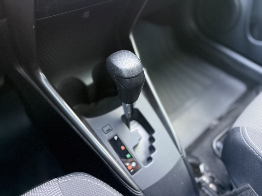 toyota yaris 1.5 16v flex xl multidrive 4p automatico 202513