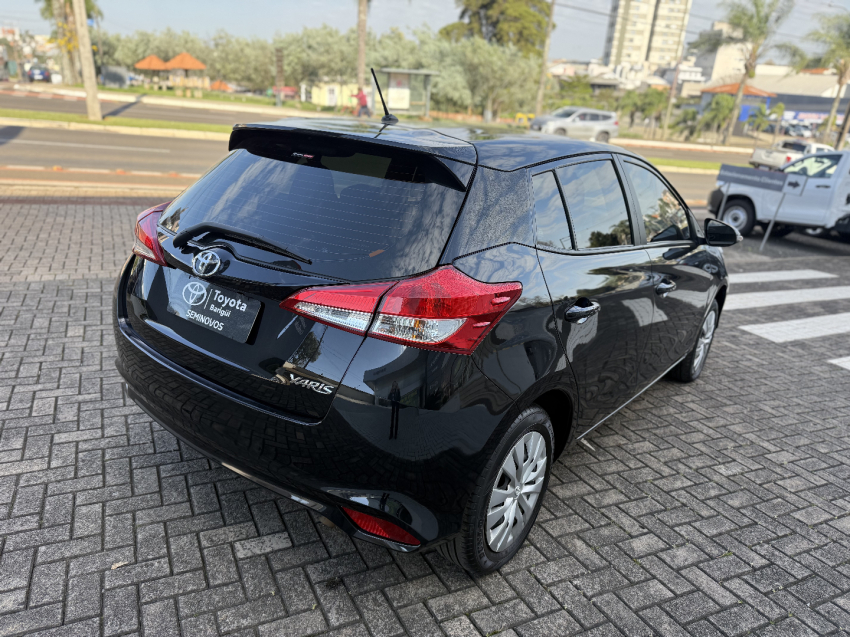 toyota yaris 1.5 16v flex xl multidrive 4p automatico 20257