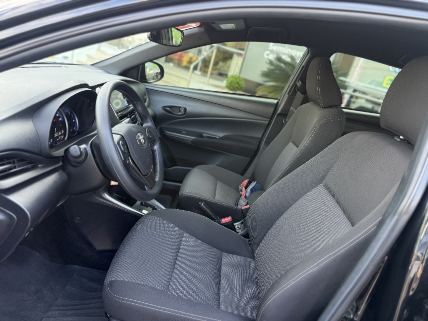 toyota yaris 1.5 16v flex xl multidrive 4p automatico 202515