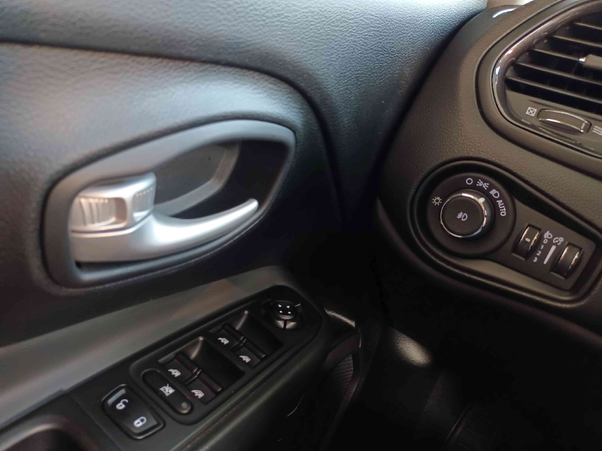 jeep renegade 1.3 t270 turbo flex night eagle at6 4p automatico 202514