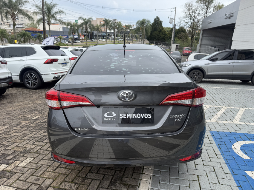 Toyota Yaris 1.5 16V Flex Sedan Xs Multidrive 4P Automatico 2024 7