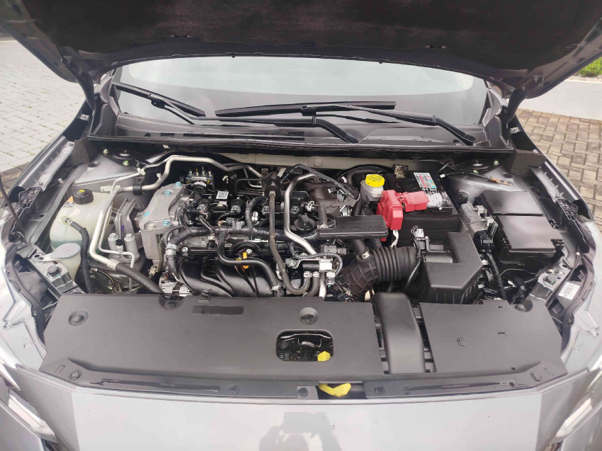 Nissan Sentra 2.0 16V Gasolina Advance Xtronic 4P Automatico 2023 9