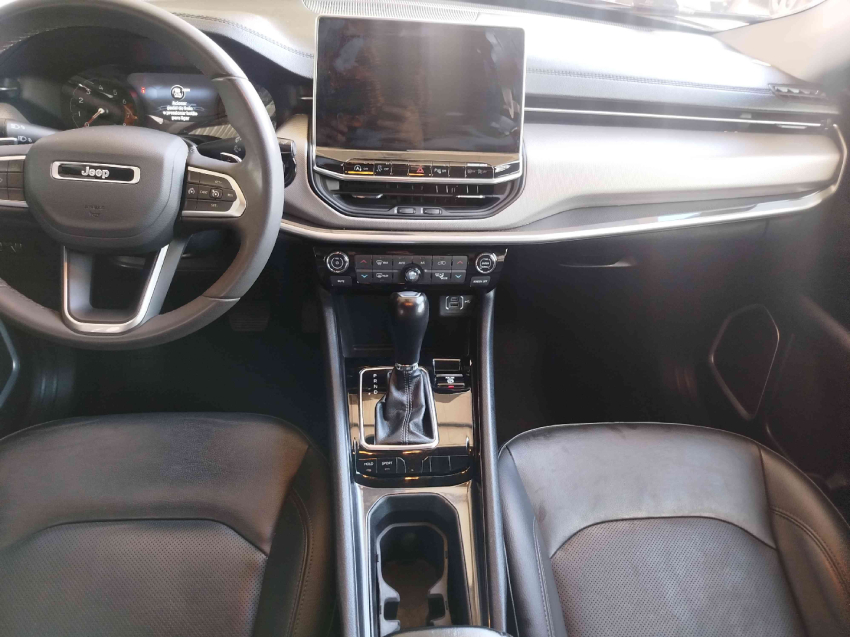 jeep compass 1.3 t270 turbo flex longitude at6 4p automatico 202213