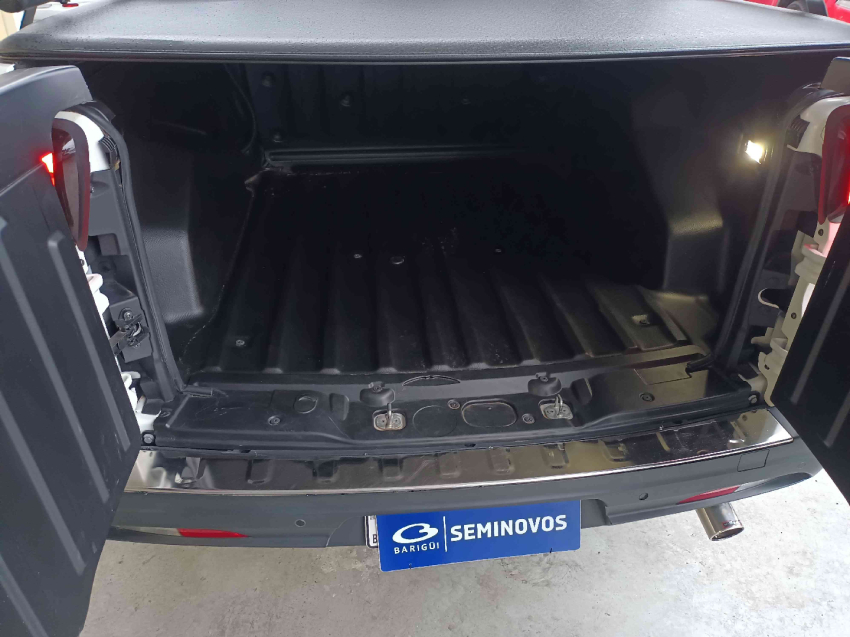 fiat toro 1.3 turbo 270 flex freedom at6 4p automatico 20246