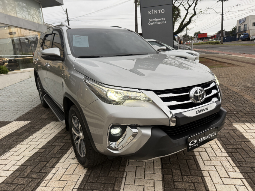 toyota hilux sw4 2.8 srx 4x4 16v turbo intercooler diesel 4p automatico 2020